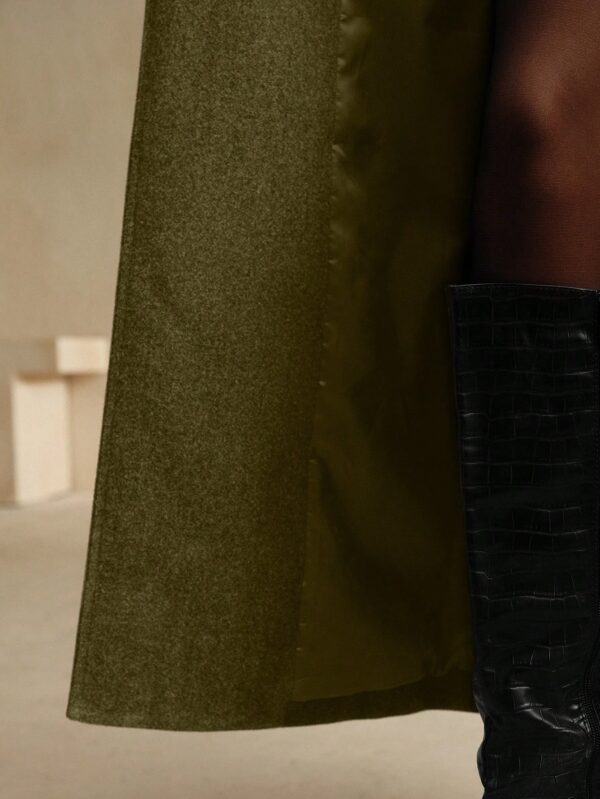 Abrigo Gris Midi con Cintura Ajustable y Solapa Muesca - Image 32