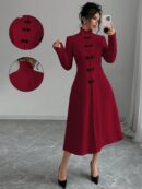 Abrigo Elegante Cuello Alto y Botones Estilo Chino