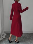 Abrigo Elegante Cuello Alto y Botones Estilo Chino
