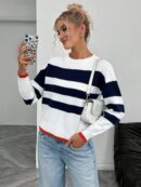 Sweater a Rayas Colorido con Hombros Caídos