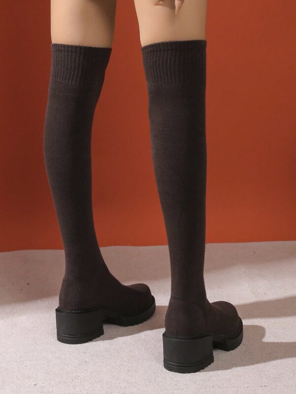 Botas Tejidas Minimalistas sobre la Rodilla con Plataforma - Image 7