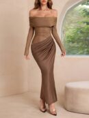 Vestido Tubo Largo con Hombros Descubiertos y Detalles de Tul