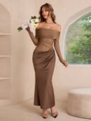 Vestido Tubo Largo con Hombros Descubiertos y Detalles de Tul