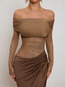Vestido Tubo Largo con Hombros Descubiertos y Detalles de Tul