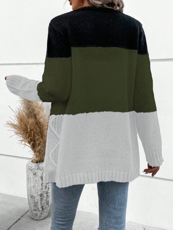 Cardigan Tejido Tricolor con Botones y Cuello en V - Image 49