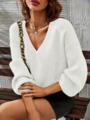 Sweater V-Neck con Hombros Caídos Estilo Francés