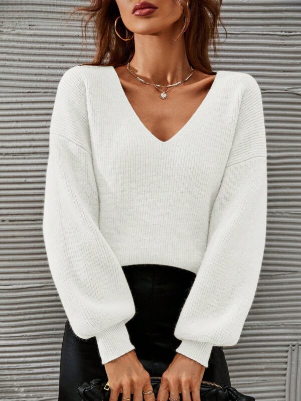 Sweater V-Neck con Hombros Caídos Estilo Francés - Image 30