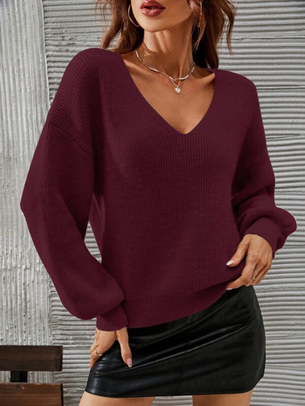 Sweater V-Neck con Hombros Caídos Estilo Francés - Image 11