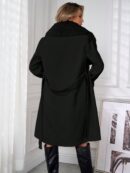 Abrigo Elegante Largo con Doble Botonadura y Cuello de Pelo Sintético