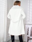 Abrigo Elegante Largo con Doble Botonadura y Cuello de Pelo Sintético
