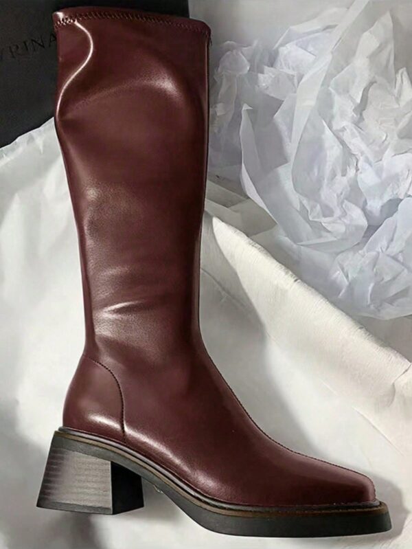 Botas Altas de Cuero con Tacón Cuadrado y Punta Cuadrada - Image 14