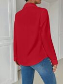 Blusa Casual Blanca de Manga Larga con Cuello y Bolsillo