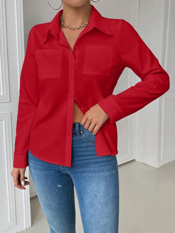 Blusa Casual Blanca de Manga Larga con Cuello y Bolsillo - Image 25