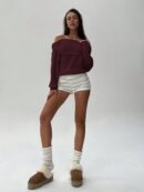 Sweater Elegante de Hombros Descubiertos con Detalle de Anillo
