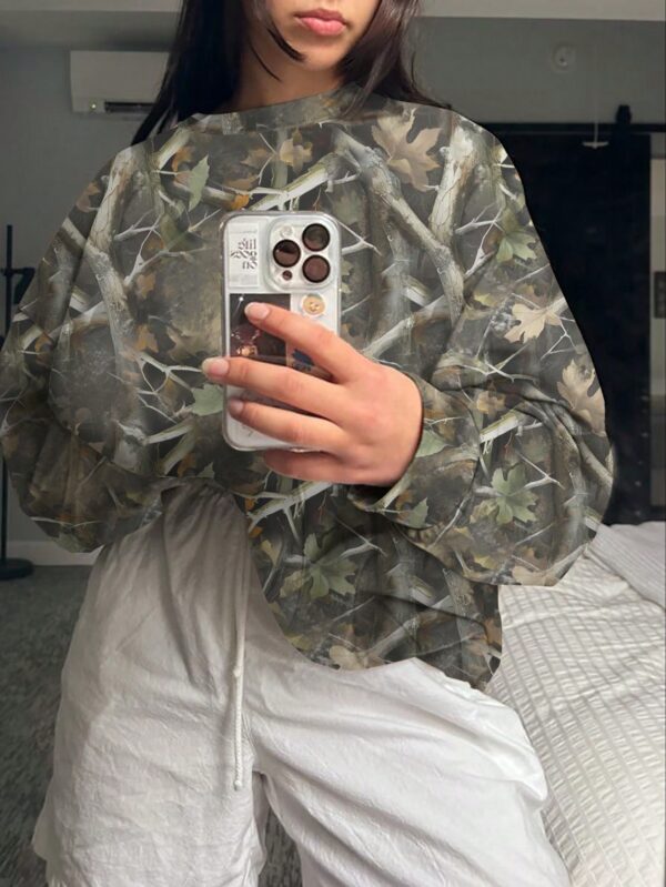 Buzo Cuello Redondo Camuflado Manga Larga para Mujer - Image 4