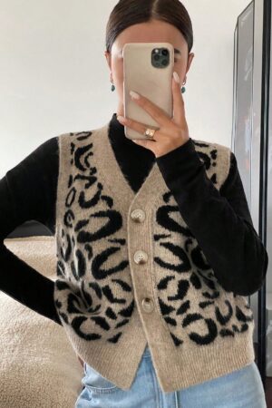 Chaleco de Punto con Estampado de Leopardo y Botones