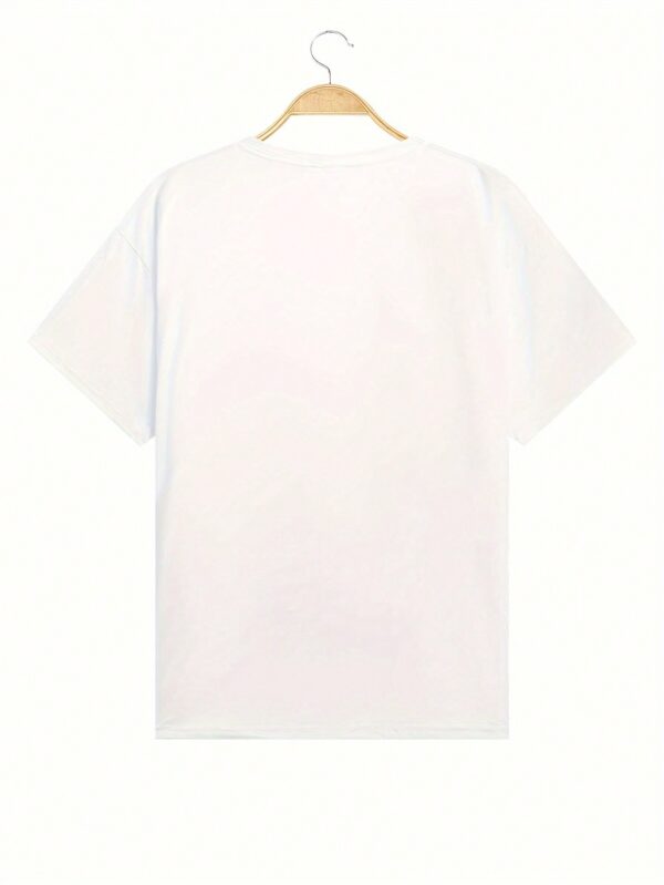 Camiseta Casual Suelta con Estampado de Corazón Arcoíris - Image 4