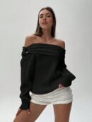 Sweater Elegante de Hombros Descubiertos con Detalle de Anillo