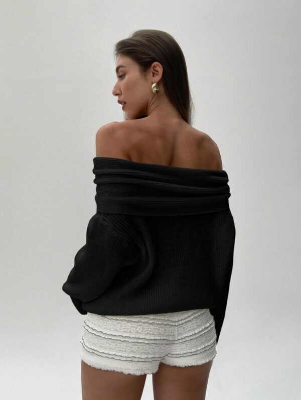 Sweater Elegante de Hombros Descubiertos con Detalle de Anillo - Image 2