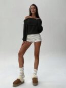 Sweater Elegante de Hombros Descubiertos con Detalle de Anillo