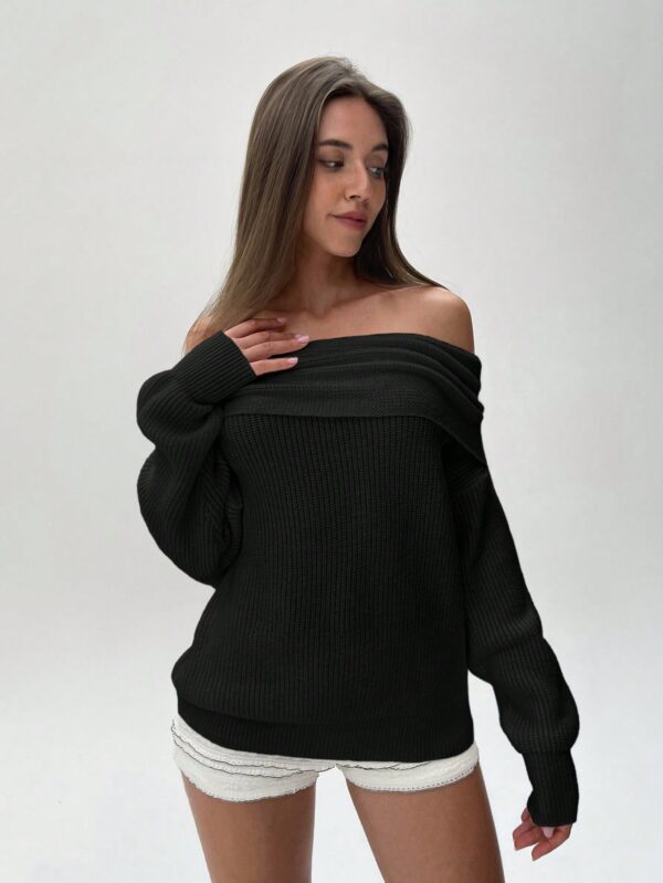 Sweater Elegante de Hombros Descubiertos con Detalle de Anillo - Image 4