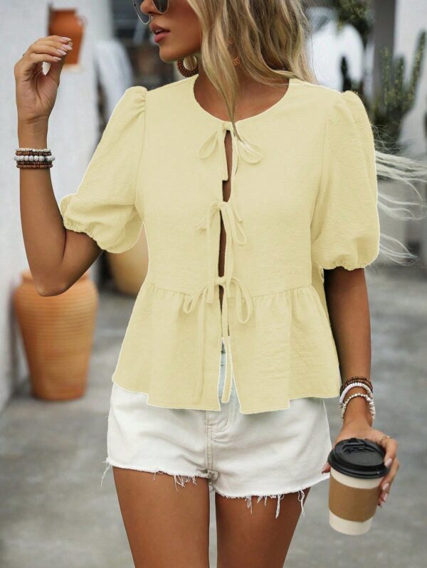 Blusa Casual de Cuello Redondo con Volantes y Manga Corta - Image 41
