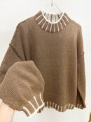 Sweater Casual Oversize con Cuello y Puños Estampados
