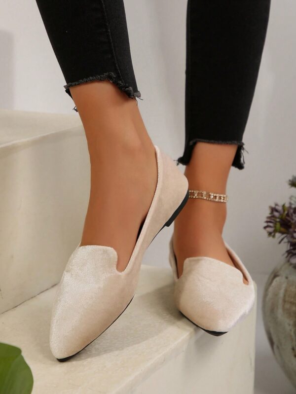 Mocasines Elegantes de Gamuza Negra con Punta Afilada - Image 64