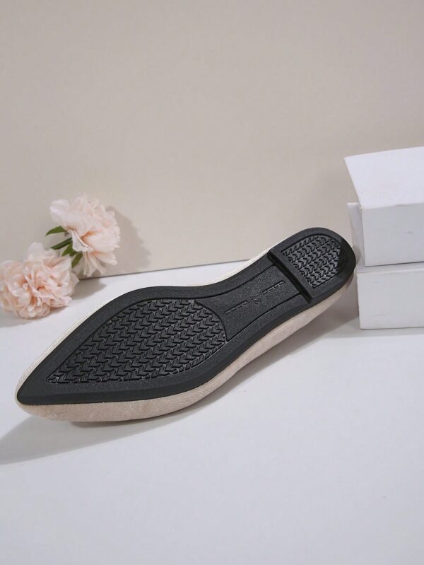 Mocasines Elegantes de Gamuza Negra con Punta Afilada - Image 68