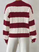 Sweater Oversize Bicolor con Cuello en V y Mangas Caídas