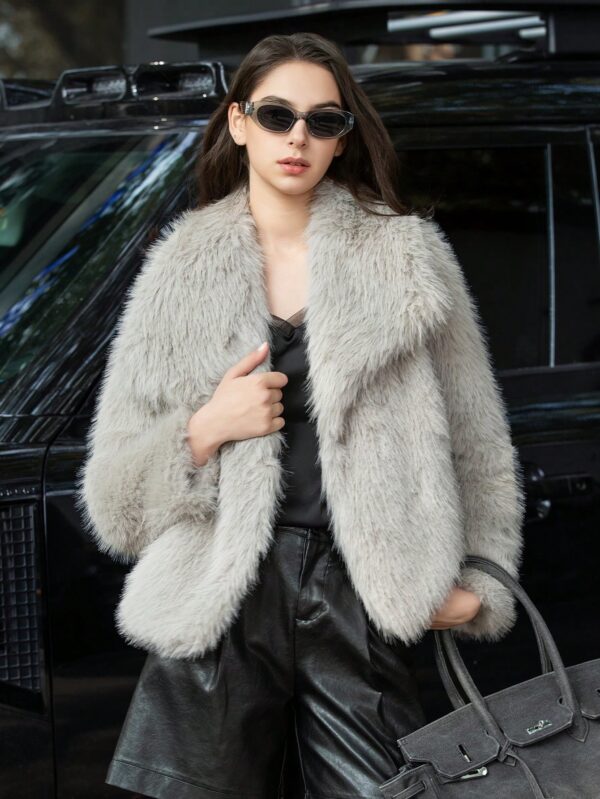 Chaqueta de Piel Sintética para Dama Elegante y Casual - Image 8