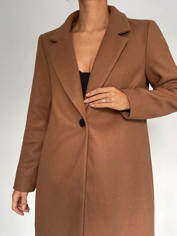 Abrigo Largo de Lana en Gris Oscuro para Mujer - Image 25