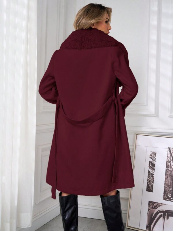 Abrigo Elegante Largo con Doble Botonadura y Cuello de Pelo Sintético - Image 30