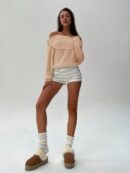 Sweater Elegante de Hombros Descubiertos con Detalle de Anillo
