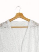Chaqueta Corta de Encaje Camelia Elegante