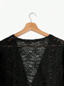 Chaqueta Corta de Encaje Camelia Elegante
