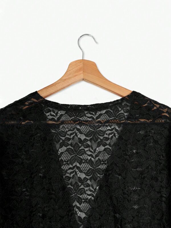Chaqueta Corta de Encaje Camelia Elegante - Image 12