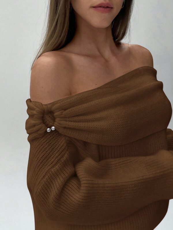 Sweater Elegante de Hombros Descubiertos con Detalle de Anillo - Image 67