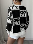 Sweater Tejido con Diseño a Cuadros y Detalle de Moño 3D