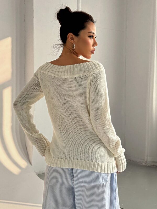 Sweater Asimétrico de Hombro Caído y Manga Larga - Image 14