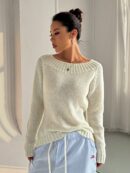 Sweater Asimétrico de Hombro Caído y Manga Larga