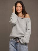 Sweater de Cuello Asimétrico en Punto Cafí Solido