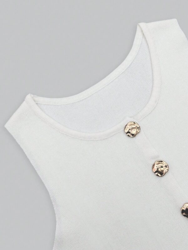 Chaleco Elegante de Botones Metálicos con Cuello Redondo - Image 16