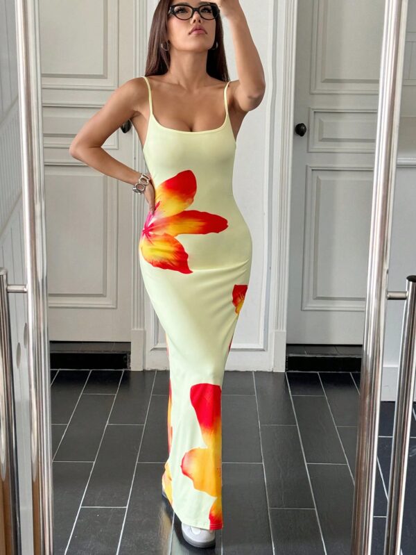 Vestido Largo Elegante con Estampado Floral y Tirantes Delgados - Image 30