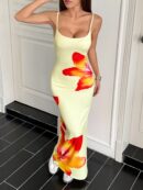 Vestido Largo Elegante con Estampado Floral y Tirantes Delgados