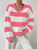 Sweater Oversize Bicolor con Cuello en V y Mangas Caídas