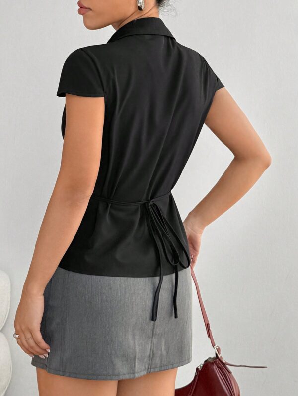 Camisa Casual con Capucha, Cintura Ajustable y Manga Corta - Image 2