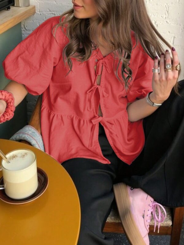 Blusa Mujer con Mangas Puff, Lazo y Peplum - Image 8
