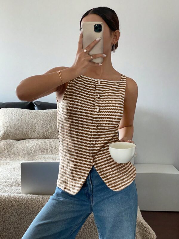 Blusa Elegante de Rayas con Botones y Abertura Frontal - Image 31
