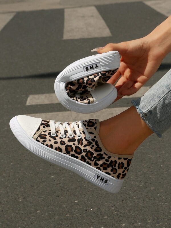 Zapatillas Deportivas y Casuales de Lona Liviana y Transpirable - Image 18